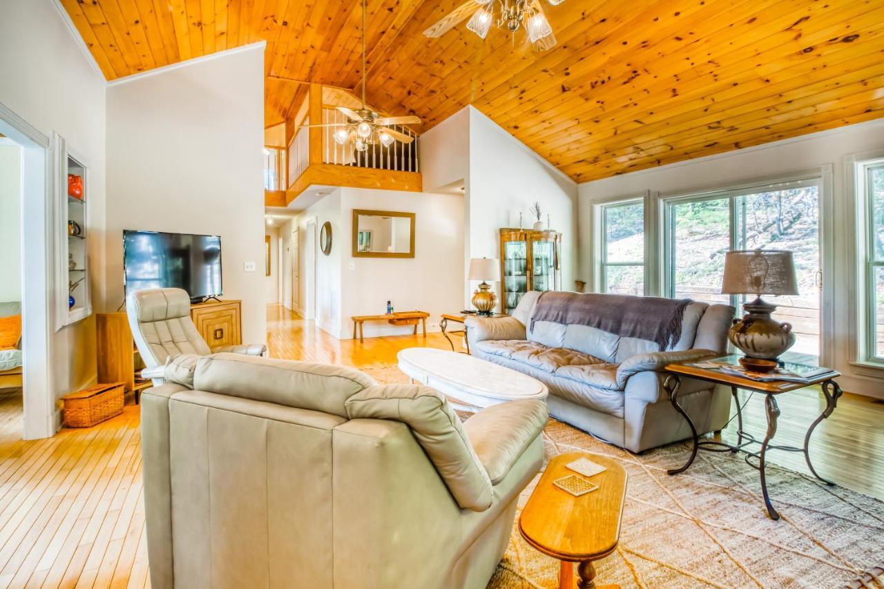 Doe Heights Chalet Batesville Extérieur photo