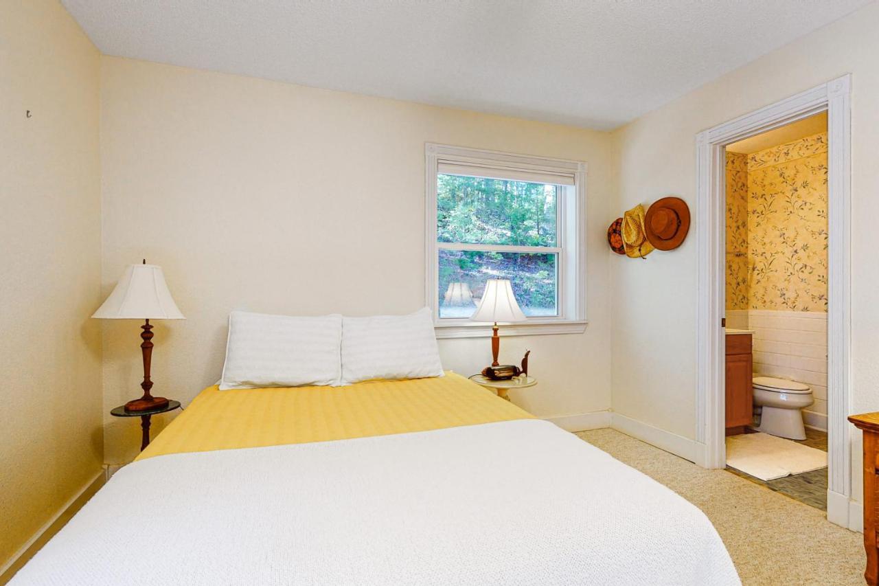 Doe Heights Chalet Batesville Extérieur photo
